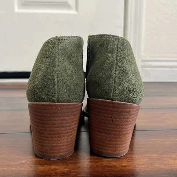 Lucky Brand "Zeshia" Olive Green Suede Bootie Size 8.5 Like New Boho Rodeo - Picture 5 of 9